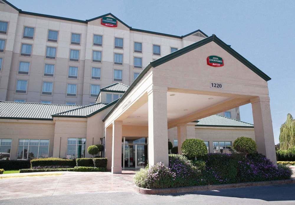 Courtyard By Marriott San Luis Potosi Hotel Buitenkant foto
