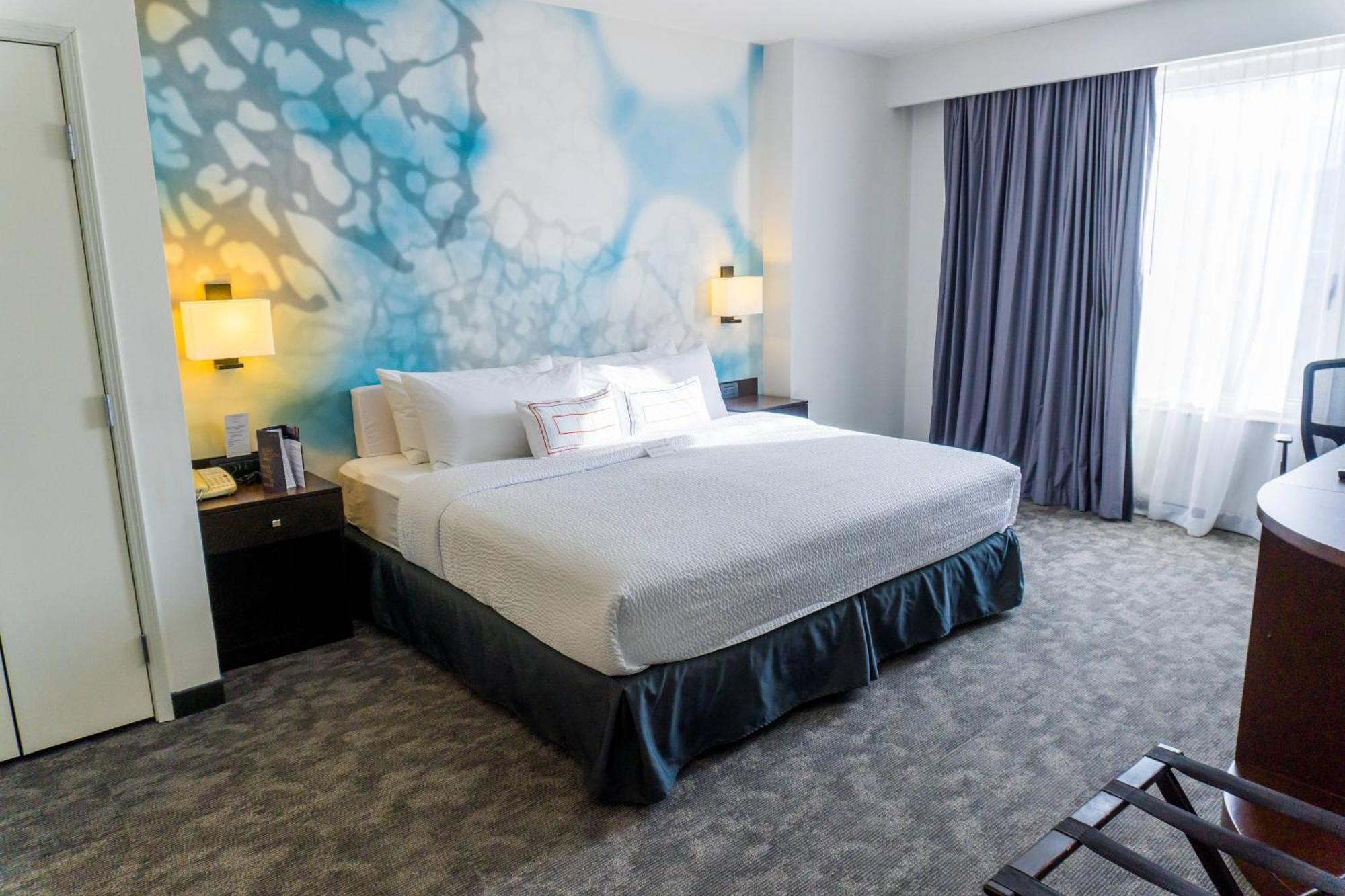 Courtyard By Marriott San Luis Potosi Hotel Buitenkant foto