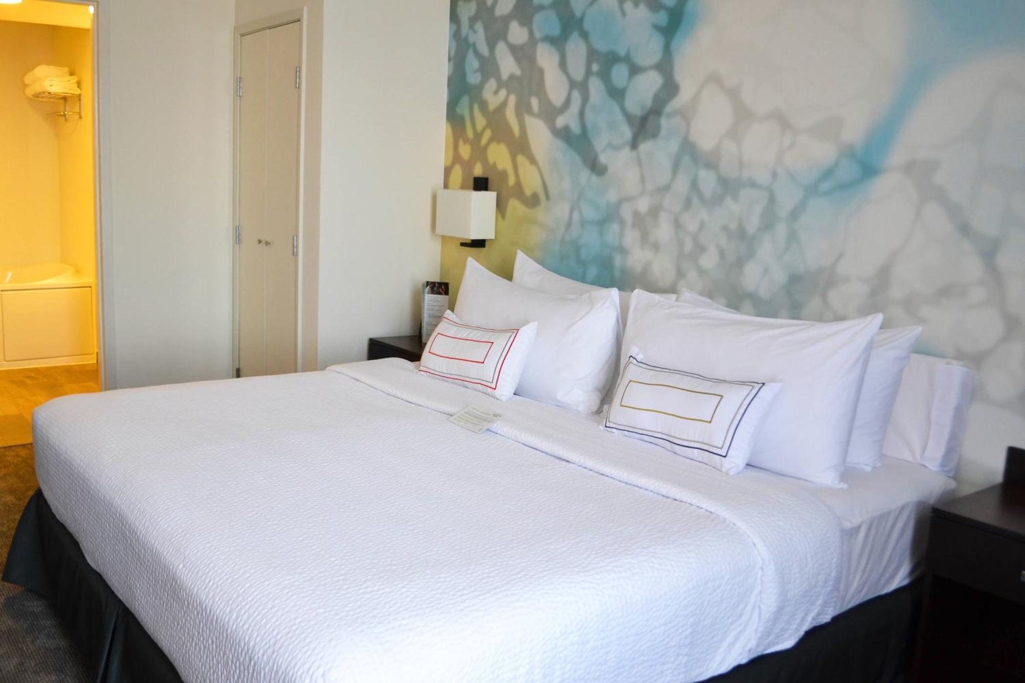 Courtyard By Marriott San Luis Potosi Hotel Buitenkant foto
