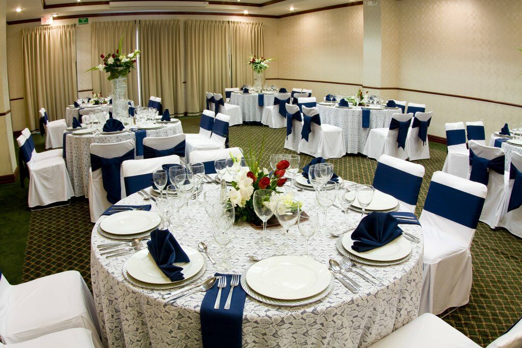 Courtyard By Marriott San Luis Potosi Hotel Buitenkant foto